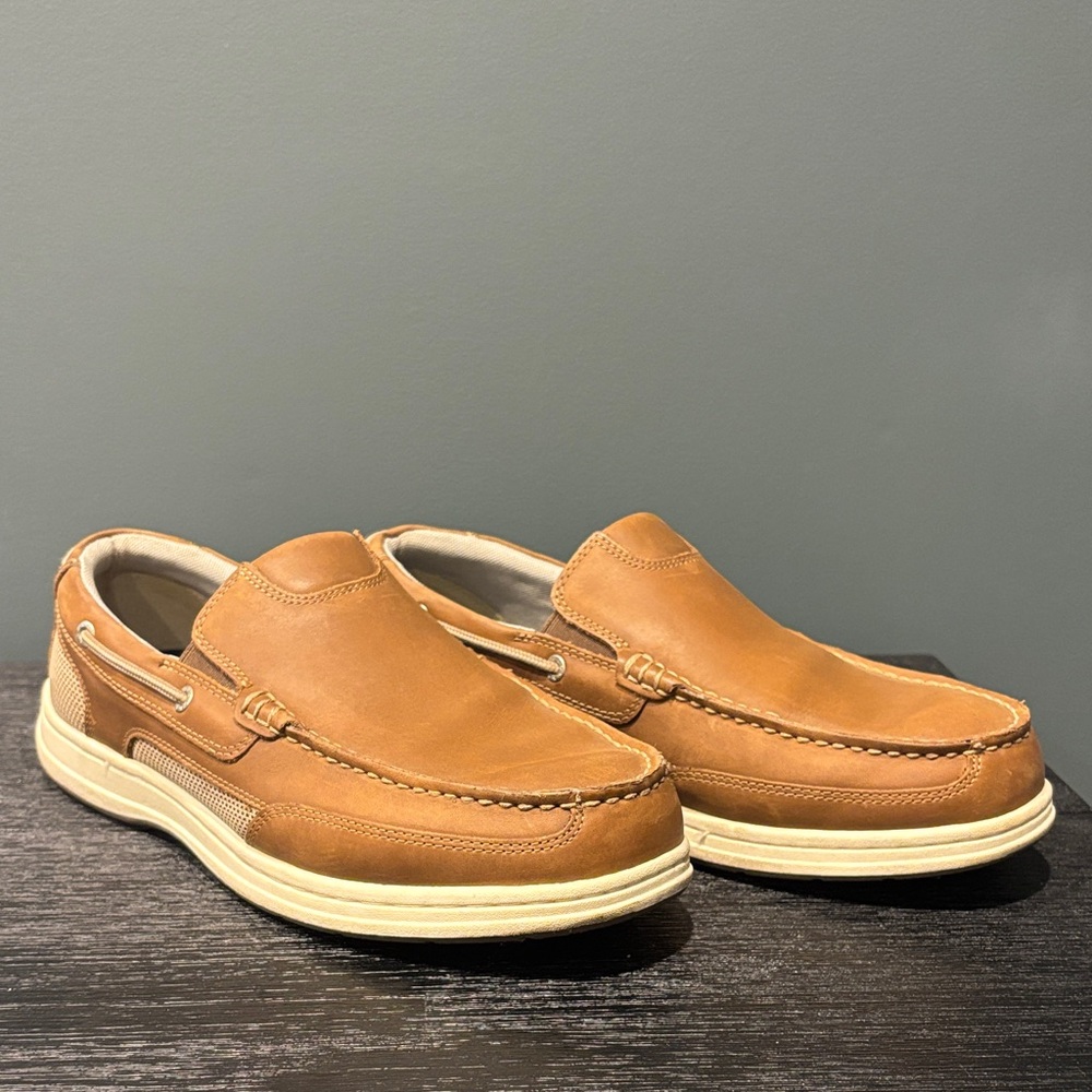 Dockers Men's Tan Slip-On Loafers/ Boat Shoes Size 11W